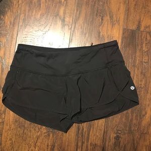 Lululemon black shorts